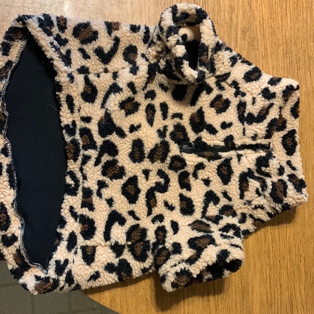 Cute leopard print small dog fuzzy jacket gently used.